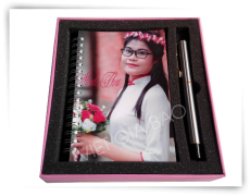 in trực tiếp hình ảnh lên sổ tay theo yêu cầu